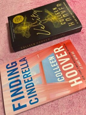 Colleen Hoover Book Set Finding Cinderella and Verity